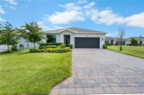 2005 NE Ocean Dunes Dr, Jensen Beach, FL 34957