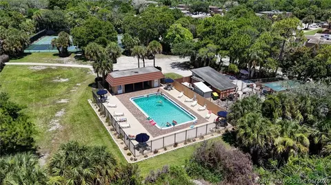 Exterior - 5912 SE Riverboat Dr, Stuart, FL 34997 photo 7 of 9