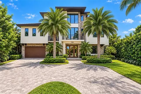 7900 S Ocean Dr, Jensen Beach, FL 34957