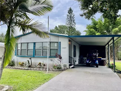 14623 Rake Dr SW, Indiantown, FL 34956