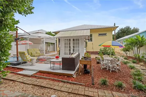 Exterior - 412 SW Akron Ave, Stuart, FL 34994 photo 11 of 12