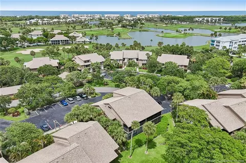 View/Area - 250 NEdgewater Dr, Stuart, FL 34996 photo 7 of 10
