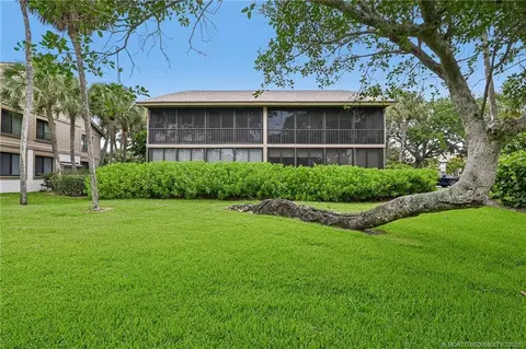 Exterior - 250 NEdgewater Dr, Stuart, FL 34996 photo 9 of 11