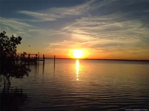 View/Area - 250 NEdgewater Dr, Stuart, FL 34996 photo 10 of 10