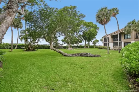 Exterior - 250 NEdgewater Dr, Stuart, FL 34996 photo 8 of 11