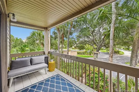 Exterior - 250 NEdgewater Dr, Stuart, FL 34996 photo 4 of 11