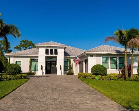 3153 SW English Garden Dr, Palm City, FL 34990