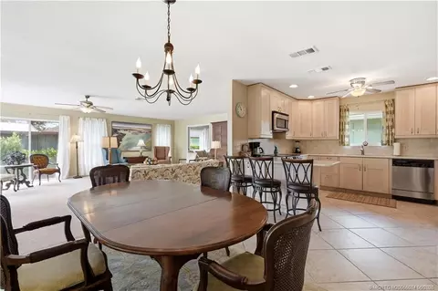 Dining - 5757 SE Miles Grant Rd, Stuart, FL 34997 photo 2 of 2