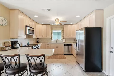 Kitchen - 5757 SE Miles Grant Rd, Stuart, FL 34997 photo 1 of 5