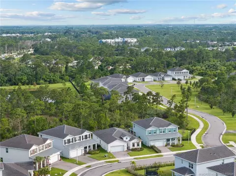 View/Area - 208 SW Pomeroy St, Stuart, FL 34997 photo 1 of 12