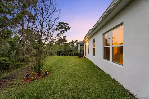 Exterior - 208 SW Pomeroy St, Stuart, FL 34997 photo 4 of 12