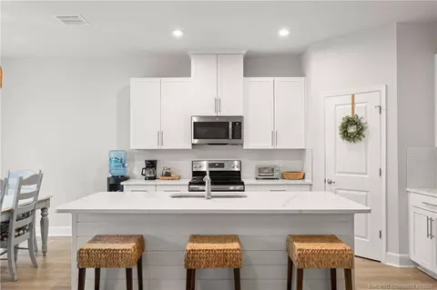Kitchen - 208 SW Pomeroy St, Stuart, FL 34997 photo 5 of 5