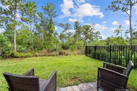 Exterior - 208 SW Pomeroy St, Stuart, FL 34997 photo 3 of 12