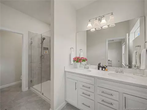 Bath - 1855 SE Tarni Way, Stuart, FL 34996 photo 2 of 3