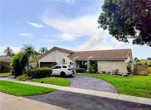 9780 NW 10th St, Fort Lauderdale, FL 33322