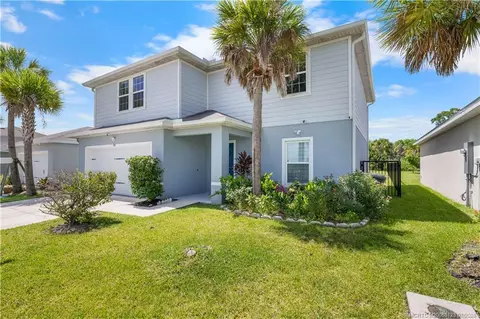 359 Clementine Rd, Fort Pierce, FL 34981