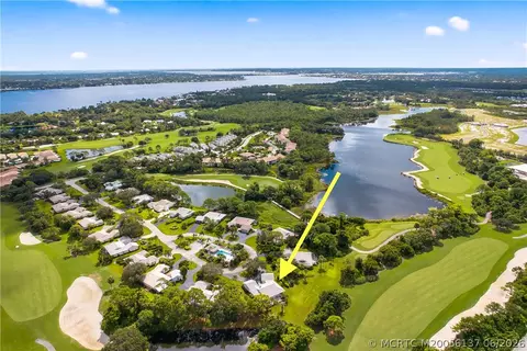 2120 NW Greenbriar Ln, Palm City, FL 34990
