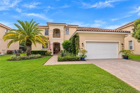 5437 SW Honeysuckle Ct, Palm City, FL 34990
