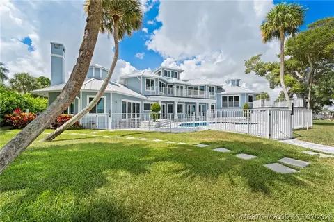 Exterior - 3491 SE Kubin Ave, Stuart, FL 34997 photo 7 of 12
