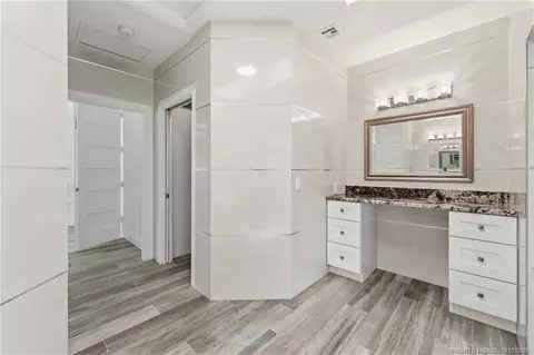 Entry Way - 3491 SE Kubin Ave, Stuart, FL 34997 photo 6 of 8