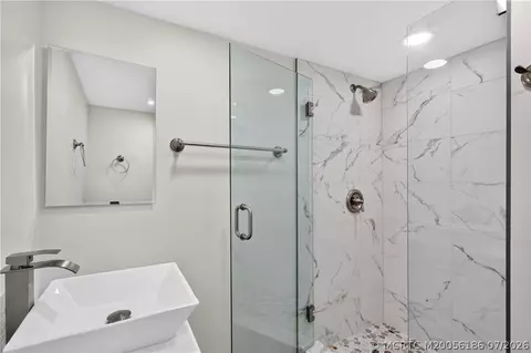 Bath - 5708 SE Windsong Ln, Stuart, FL 34997 photo 2 of 3