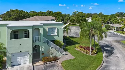 2127 SE Wild Meadow Cir, Port Saint Lucie, FL 34952