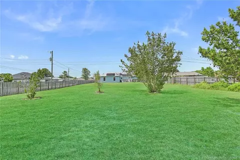 1361 SW Edinburgh Dr, Port St Lucie, FL 34953
