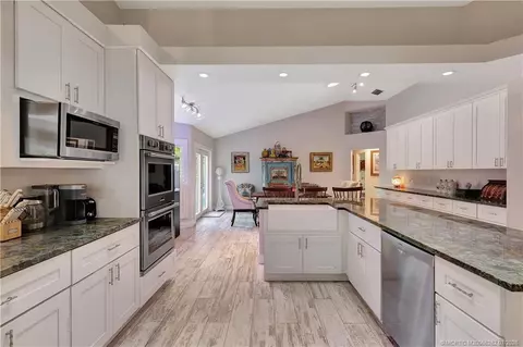 Kitchen - 1863 NW 22nd St, Stuart, FL 34994 photo 4 of 8