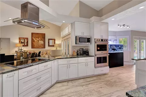 Kitchen - 1863 NW 22nd St, Stuart, FL 34994 photo 3 of 8