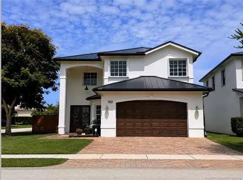 2867 SW Butterfly Ln, Palm City, FL 34990