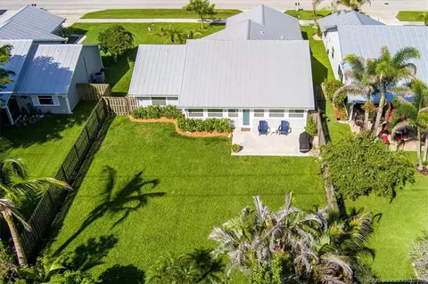 View/Area - 6703 SE Raintree Ave, Stuart, FL 34997 photo 2 of 2