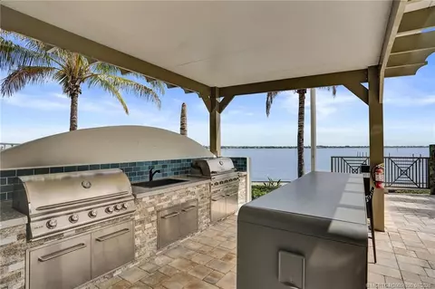 41 SW Seminole St #310, Stuart, FL 34994 photo 52