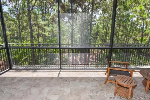Exterior - 952 SE Willoughby Trce, Stuart, FL 34997 photo 5 of 7