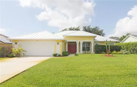 502 SE Majestic Ter, Port Saint Lucie, FL 34983