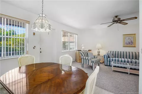 Dining - 2600 SE Ocean Blvd #DD-12, Stuart, FL 34996 photo 2 of 2