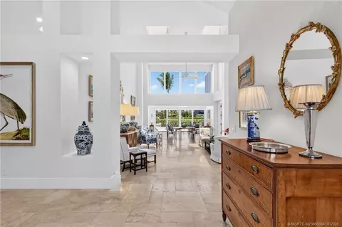 Entry Way - 6943 SE Harbor Cir, Stuart, FL 34996 photo 2 of 3