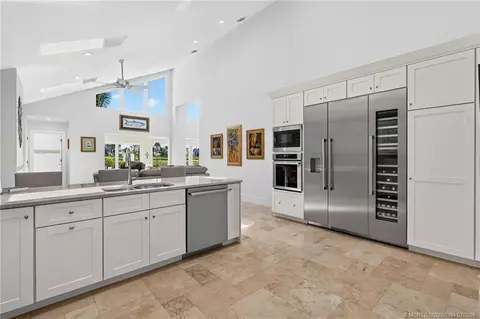 Kitchen - 6943 SE Harbor Cir, Stuart, FL 34996 photo 5 of 5