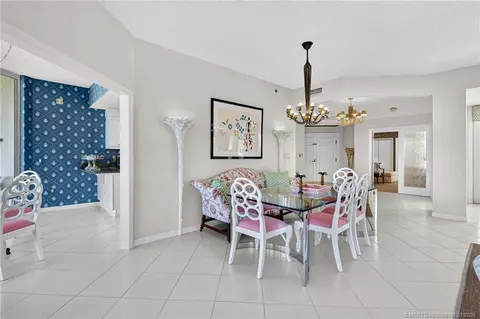 Dining - 2920 SE Dune Dr #210, Stuart, FL 34996 photo 3 of 6