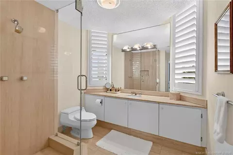 Bath - 2920 SE Dune Dr #210, Stuart, FL 34996 photo 1 of 7