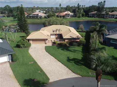 4478 SW Fenwick Ln, Palm City, FL 34990