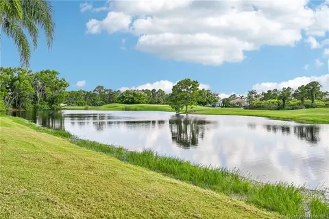4516 NW Wandering Oak Ct, Jensen Beach, FL 34957