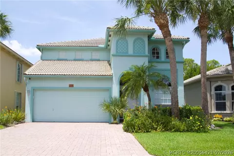 4005 NW Deer Oak Dr, Jensen Beach, FL 34957