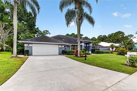 Exterior - 672 SE Pin Oak Ter, Stuart, FL 34997 photo 3 of 13