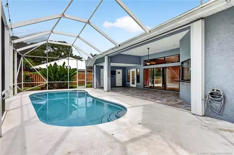 Exterior - 672 SE Pin Oak Ter, Stuart, FL 34997 photo 8 of 13