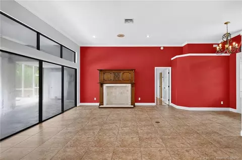 Living - 672 SE Pin Oak Ter, Stuart, FL 34997 photo 6 of 15