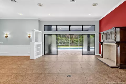 Living - 672 SE Pin Oak Ter, Stuart, FL 34997 photo 2 of 15