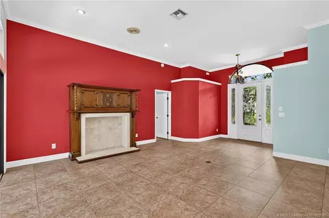 Living - 672 SE Pin Oak Ter, Stuart, FL 34997 photo 5 of 15