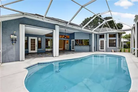 Exterior - 672 SE Pin Oak Ter, Stuart, FL 34997 photo 11 of 13
