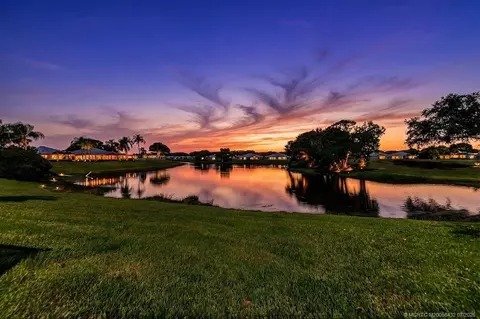 1676 SW Monarch Club Dr, Palm City, FL 34990