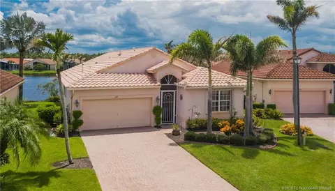 437 NW Sunview Way, Port Saint Lucie, FL 34986